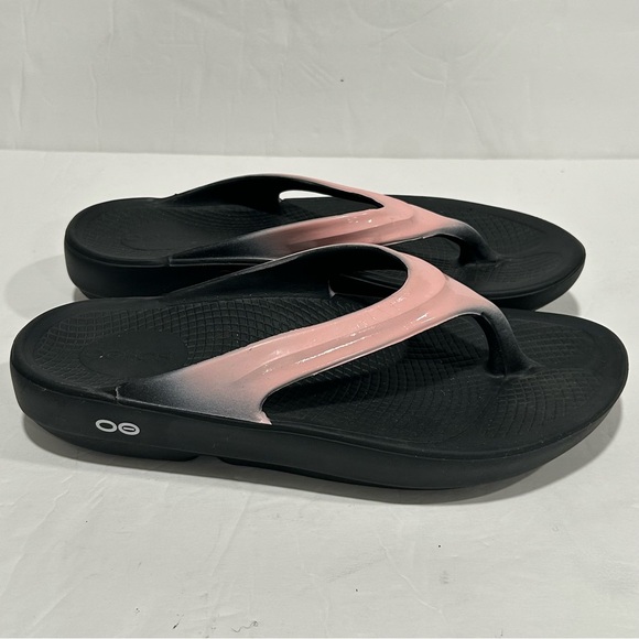 Oofos Women's Oolala Luxe Recovery Toe Post Sandal in Rose Sparkle Comfort, Sz 9 - Picture 7 of 10